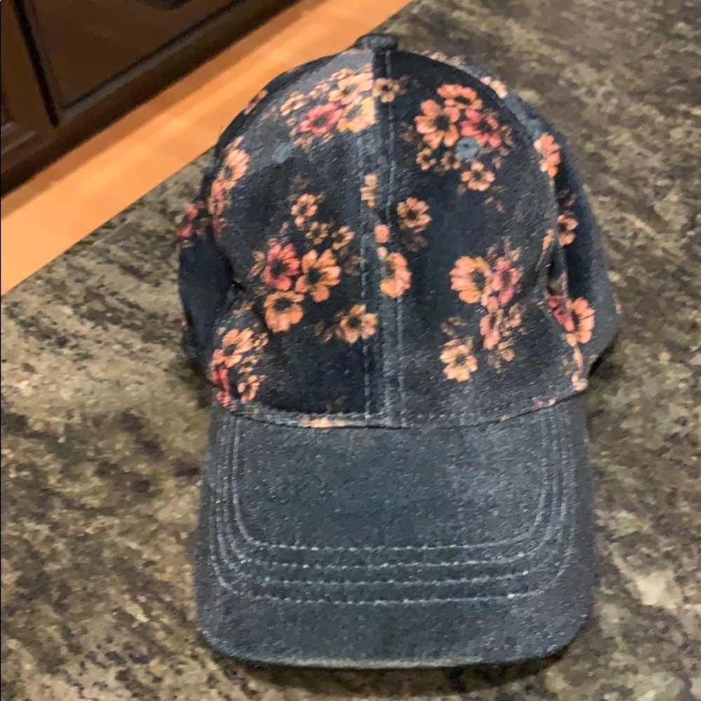 Velvet Floral Print Adjustable Hat